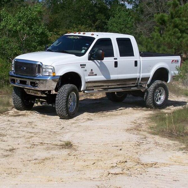 SuperLift 8" Lift Kit For 2000-2004 Ford F-250 and F-350 Super Duty 4WD - Diesel and V-10 - with Bilstein Shocks